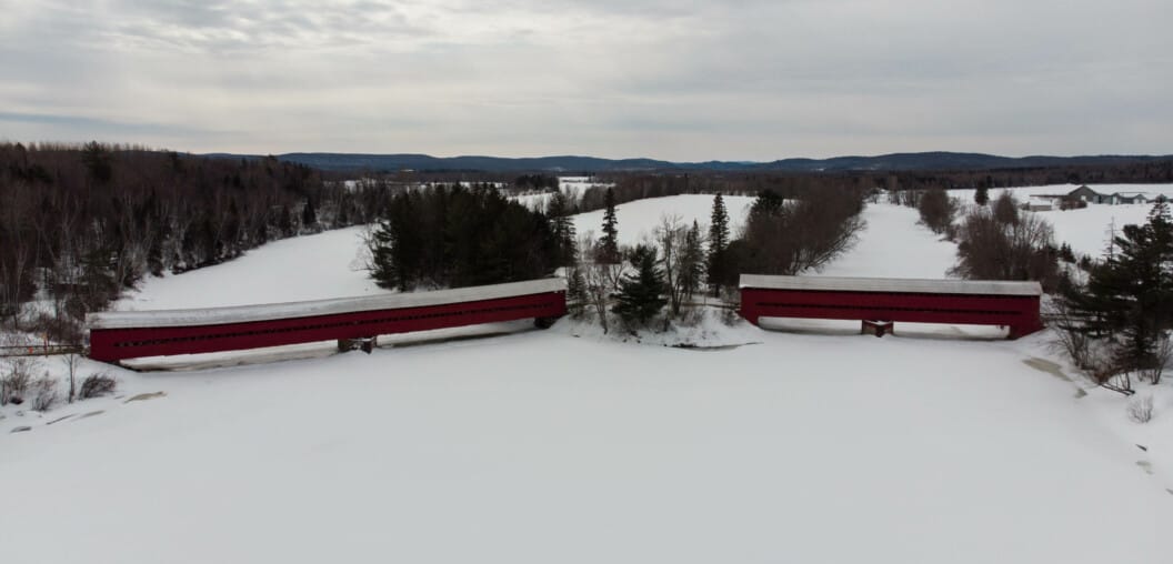 Manon's snowmobile adventures at the covered bridges of Ferme-Rouge